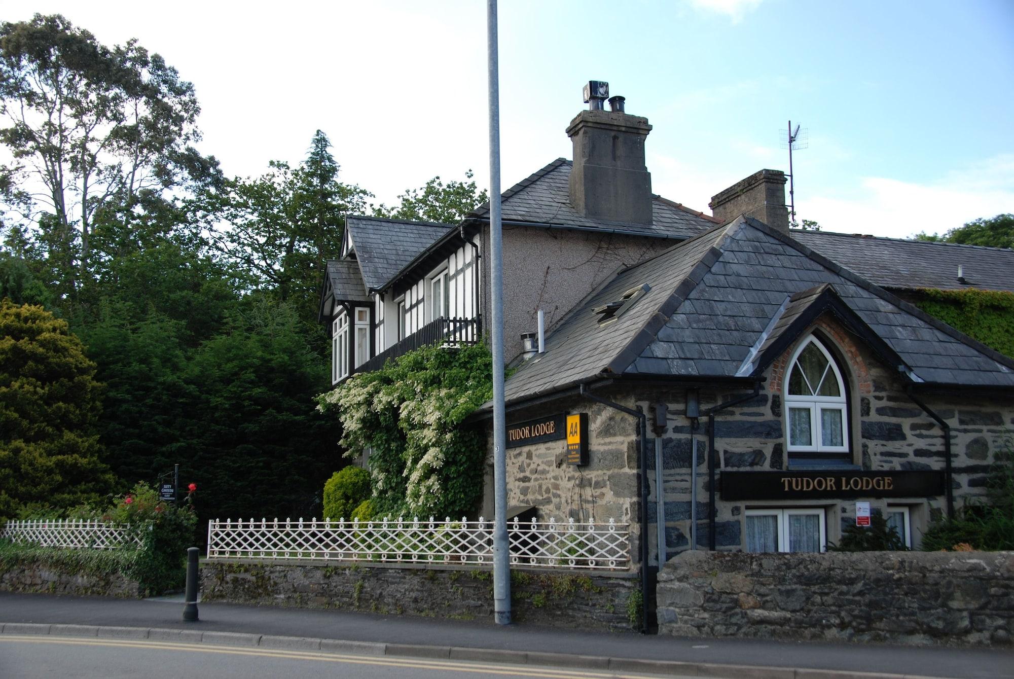 Tudor Lodge Porthmadog Ngoại thất bức ảnh