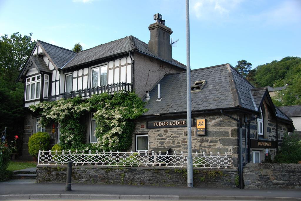 Tudor Lodge Porthmadog Ngoại thất bức ảnh